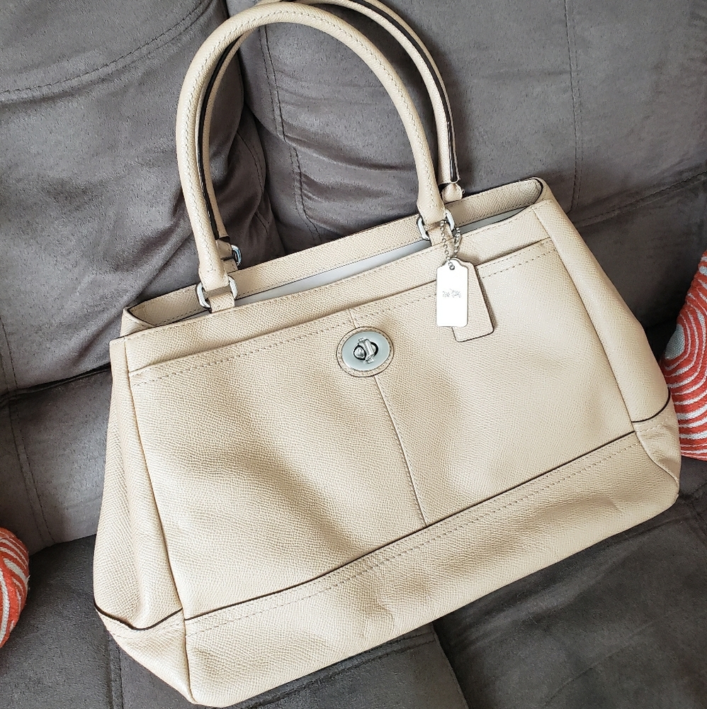 Coach nude tote